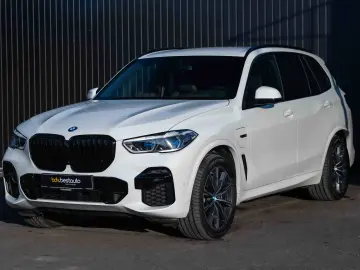 BMW X5 xDrive45e AT PHEV M-Sport