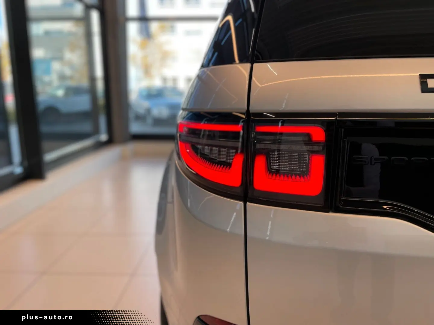 LAND ROVER Disco Sport P200 R-Dyn. SE AWD Winter Pano LED