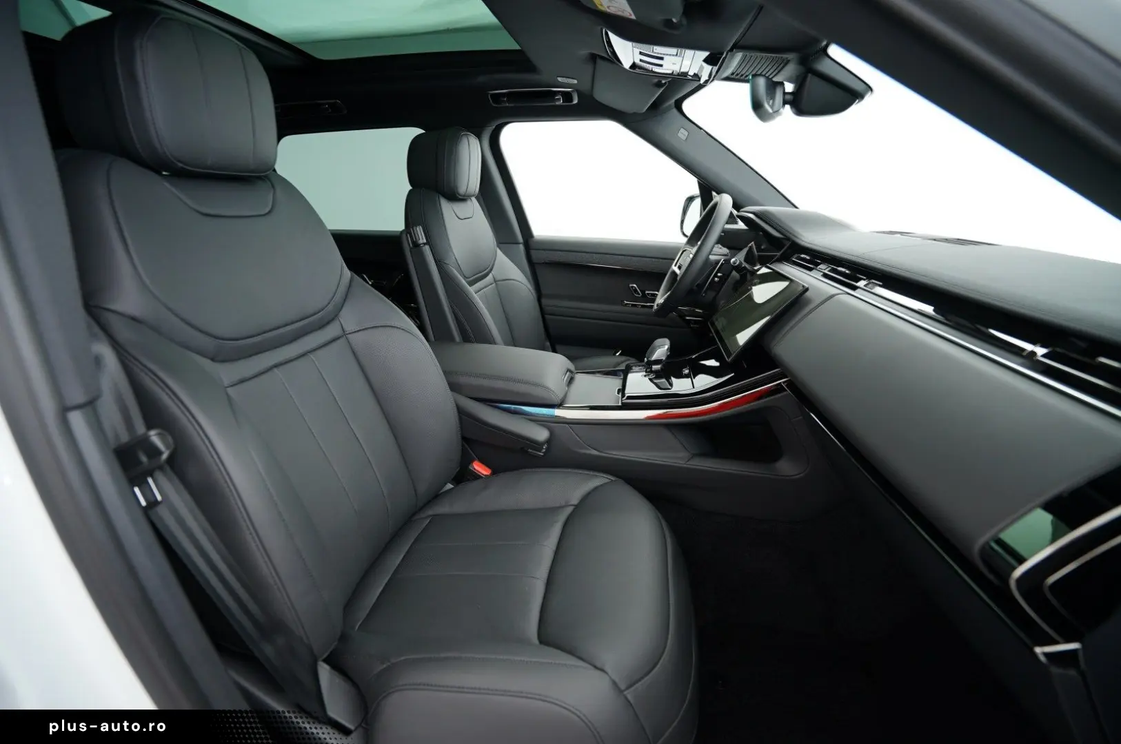 LAND ROVER Range Rover Sport  D250 SE Dynamic SE AHK Pano