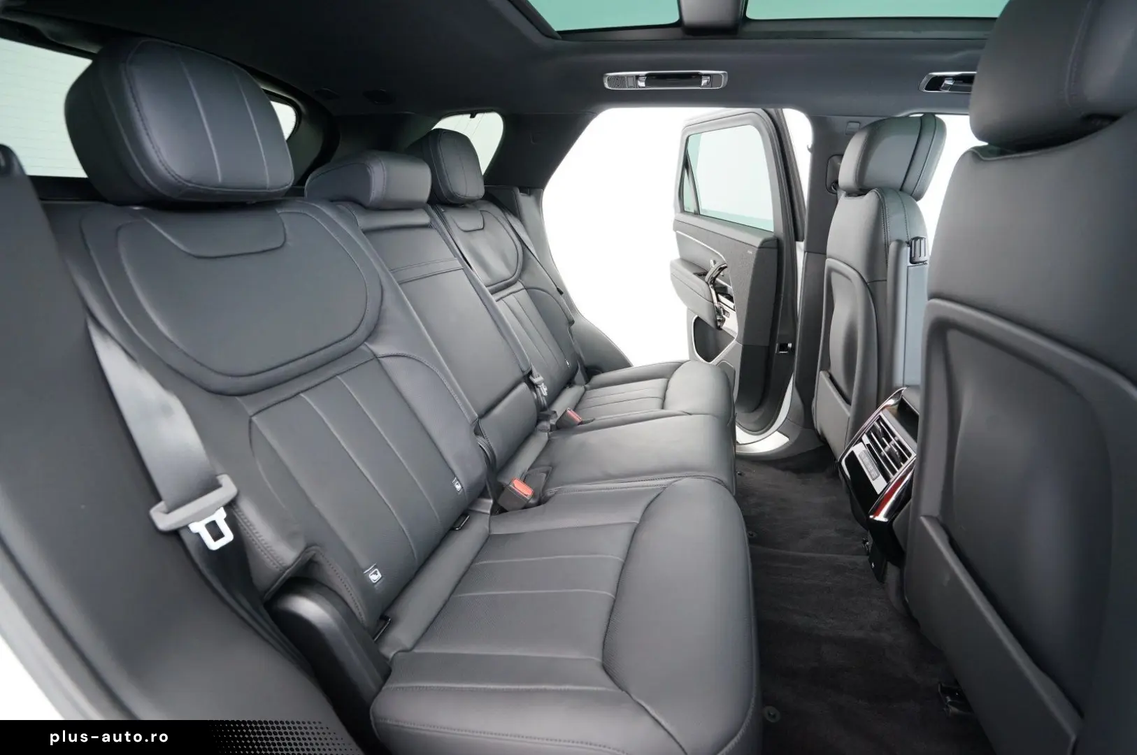 LAND ROVER Range Rover Sport  D250 SE Dynamic SE AHK Pano