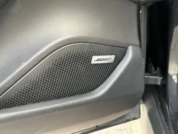 PORSCHE Taycan 4S Performance Batterie Plus   21