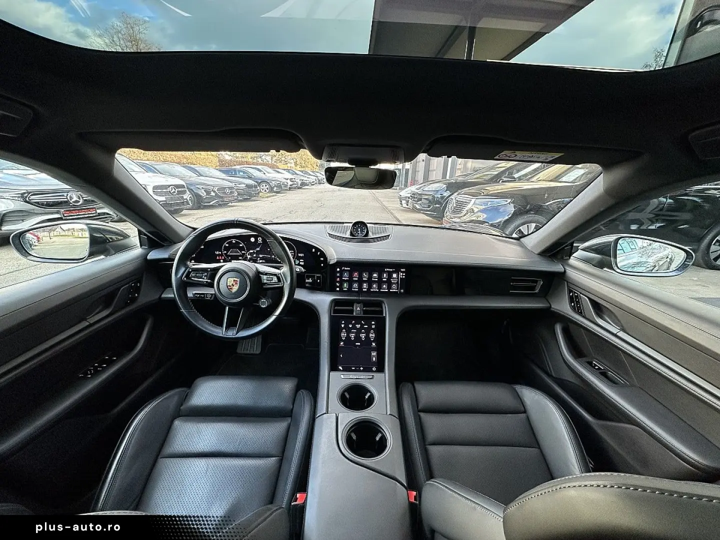 PORSCHE Taycan 4S Performance Batterie Plus   21
