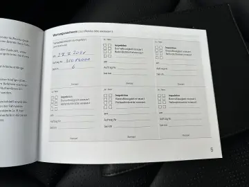 PORSCHE Taycan 4S Performance Batterie Plus   21