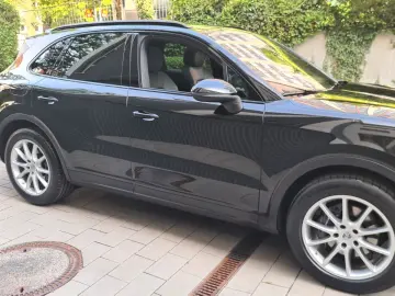 PORSCHE Cayenne S