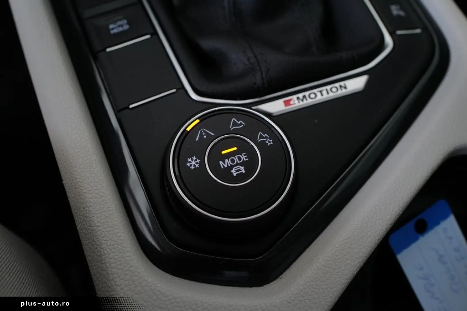 VW Tiguan Allspace 2.0TDI DSG 4MOTION Elegance Pano