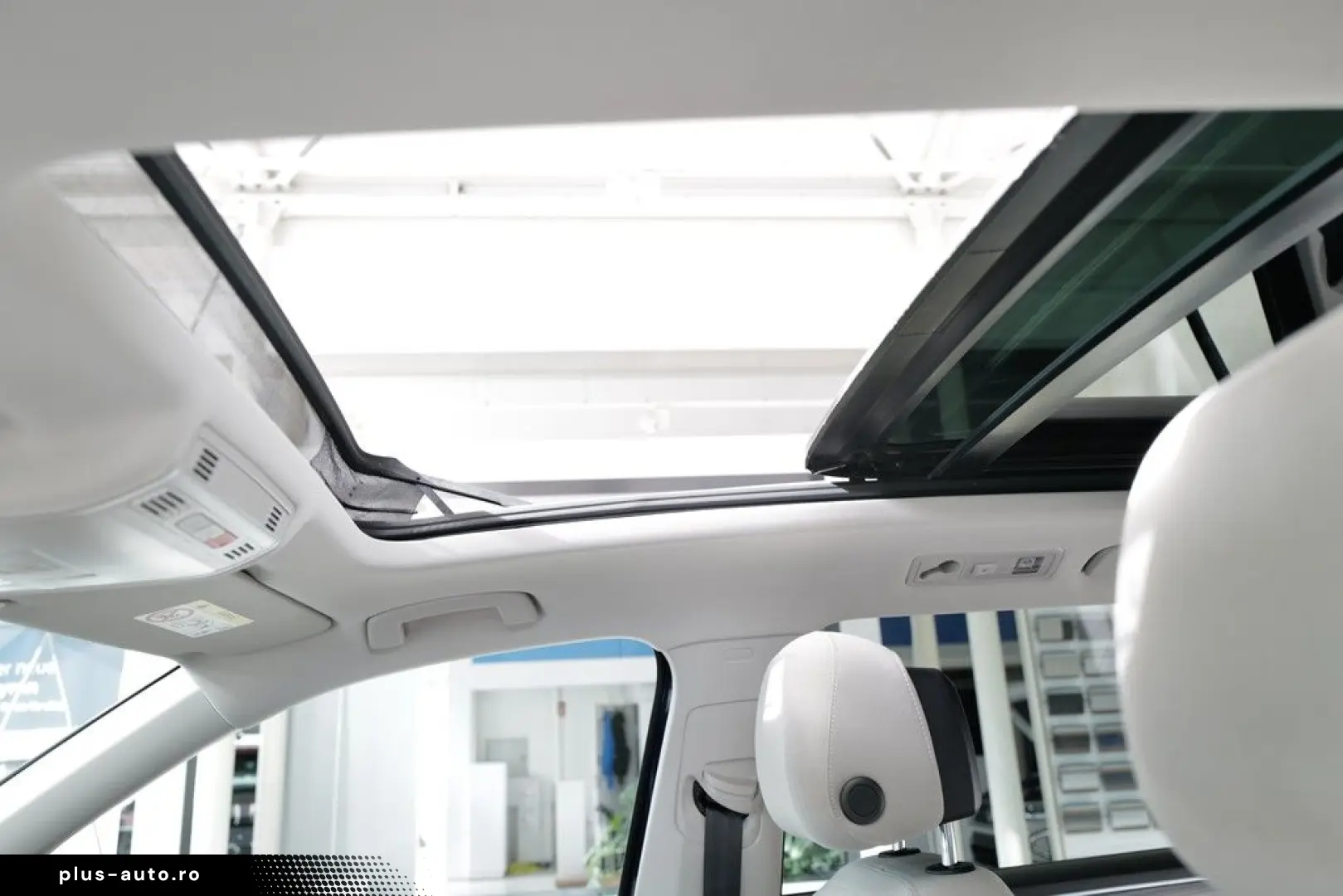 VW Tiguan Allspace 2.0TDI DSG 4MOTION Elegance Pano