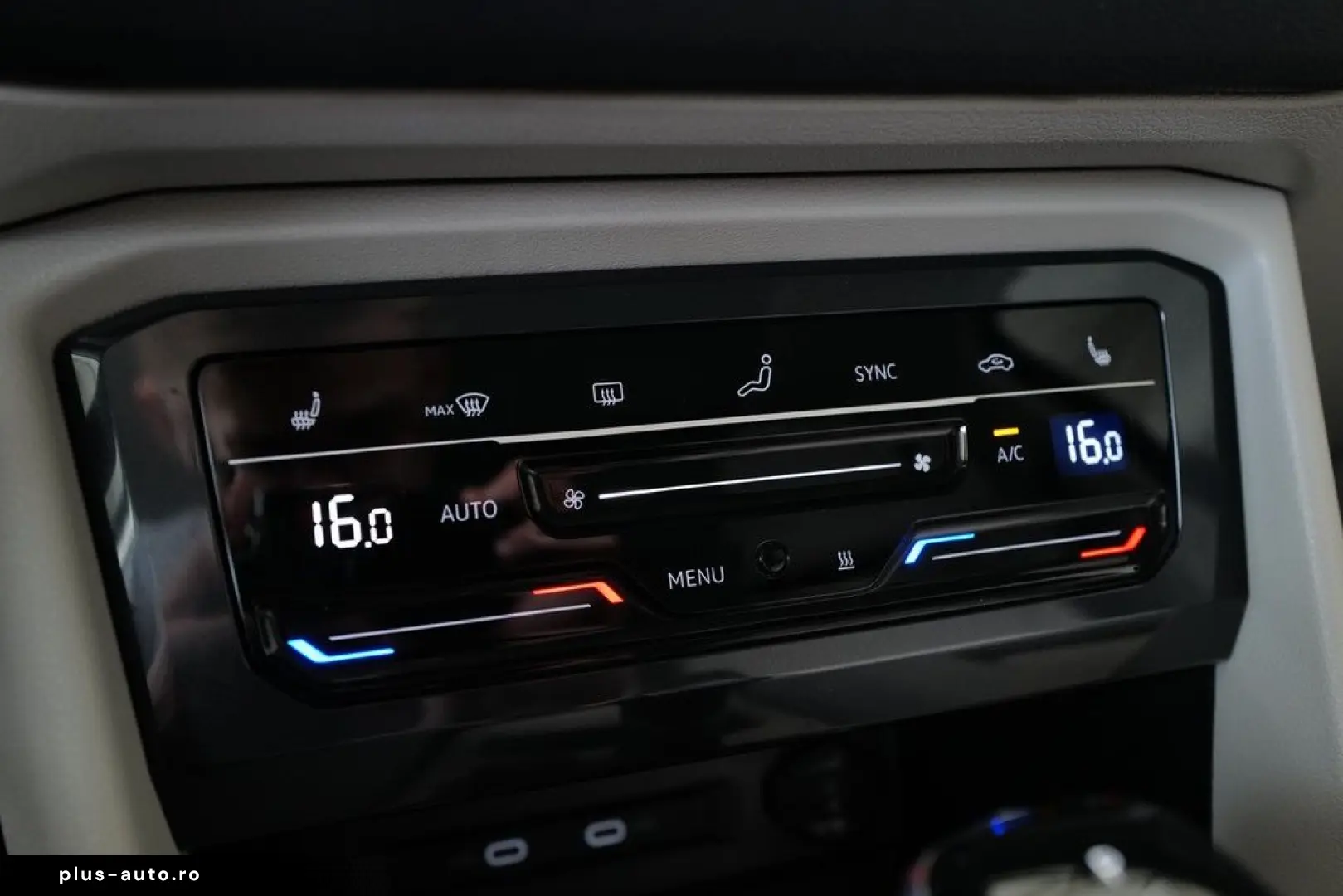 VW Tiguan Allspace 2.0TDI DSG 4MOTION Elegance Pano