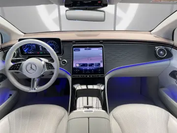 MERCEDES-BENZ EQE 500 4M ELECTRIC ART PANO KAMERA BU&hellip;