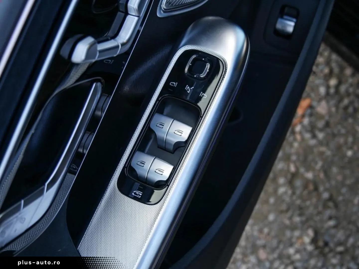 MERCEDES-BENZ EQE 350 4M AMG NIGHT DISTR AHK KEYL BURM 360