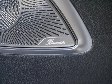 MERCEDES-BENZ EQE 350 4M AMG NIGHT DISTR AHK KEYL BURM 360