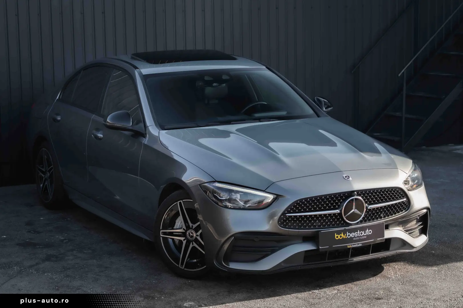 Mercedes-Benz C 300 4Matic 9G-TRONIC AMG Line