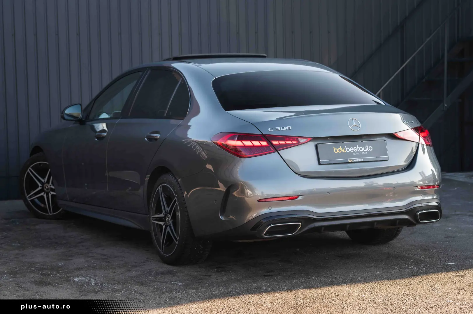 Mercedes-Benz C 300 4Matic 9G-TRONIC AMG Line