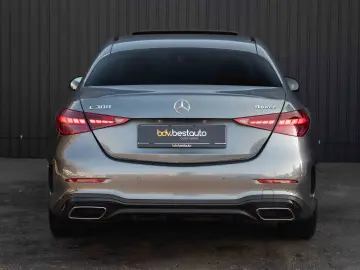 Mercedes-Benz C 300 4Matic 9G-TRONIC AMG Line