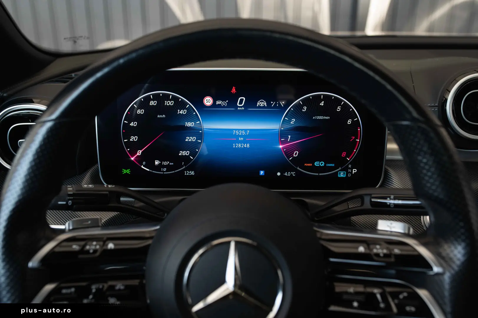 Mercedes-Benz C 300 4Matic 9G-TRONIC AMG Line