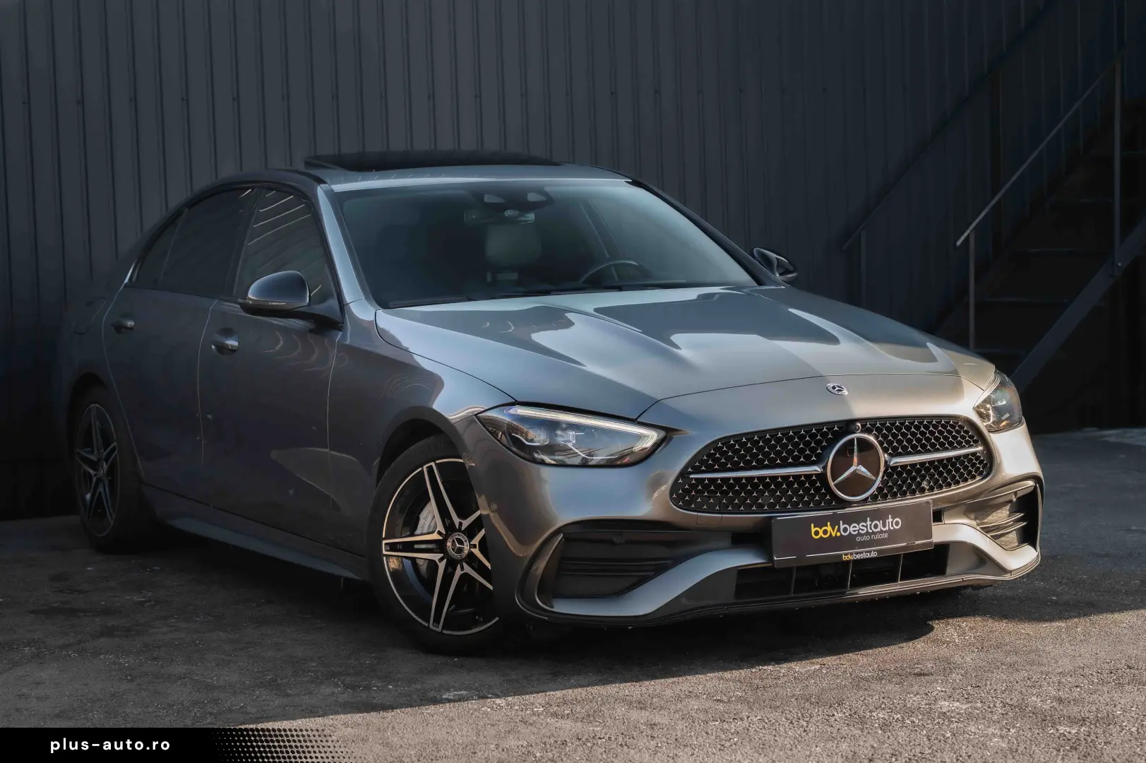 Mercedes-Benz C 300 4Matic 9G-TRONIC AMG Line