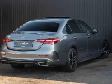 Mercedes-Benz C 300 4Matic 9G-TRONIC AMG Line