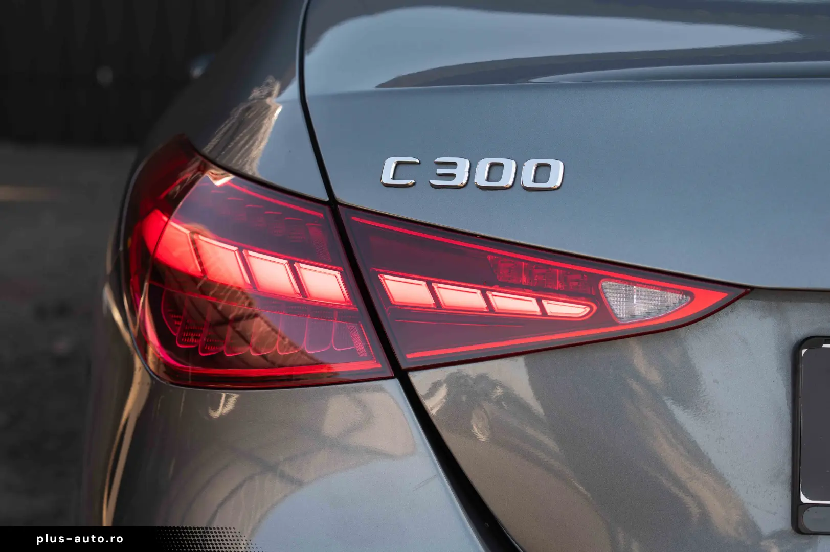 Mercedes-Benz C 300 4Matic 9G-TRONIC AMG Line