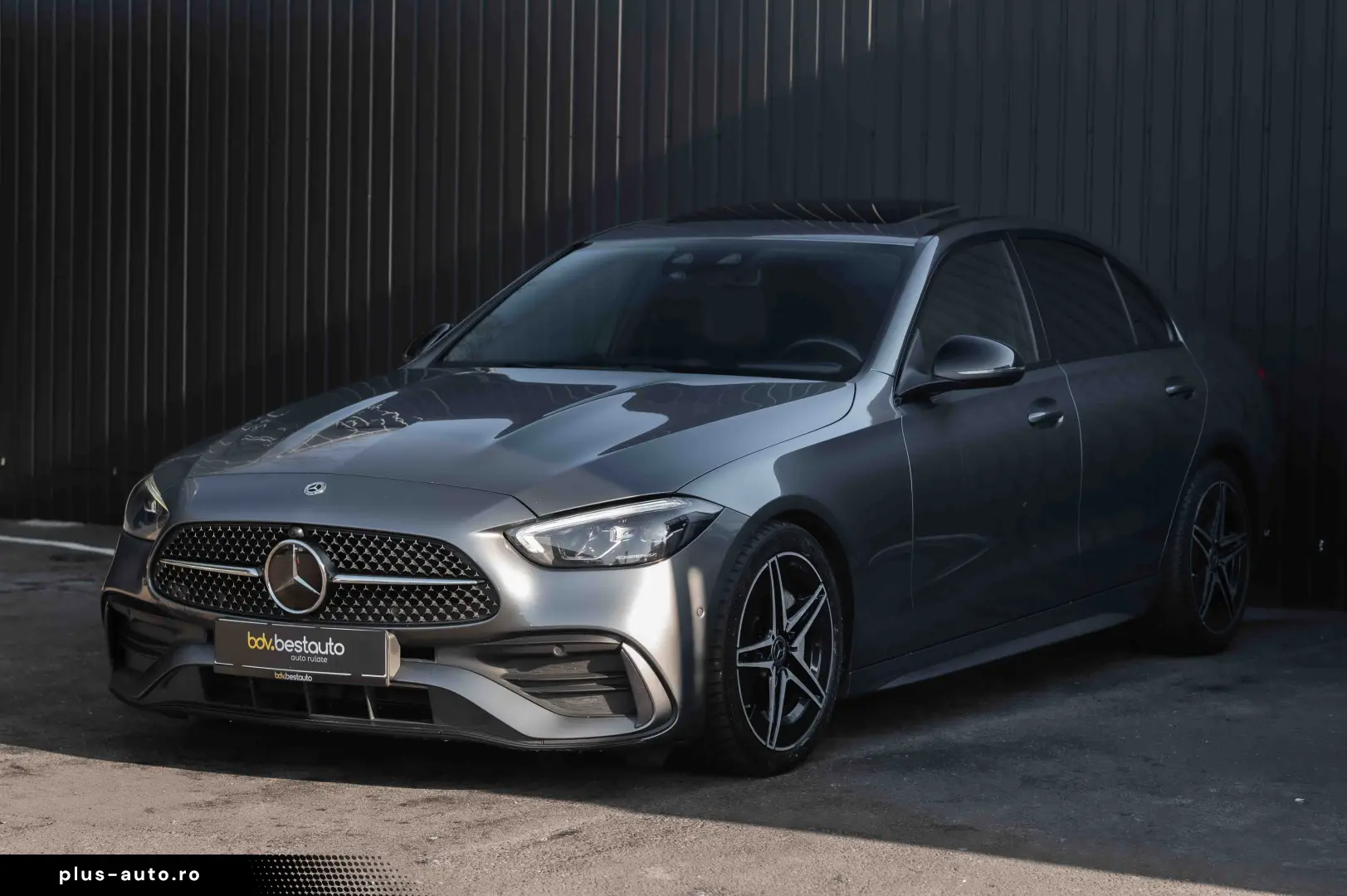 Mercedes-Benz C 300 4Matic 9G-TRONIC AMG Line