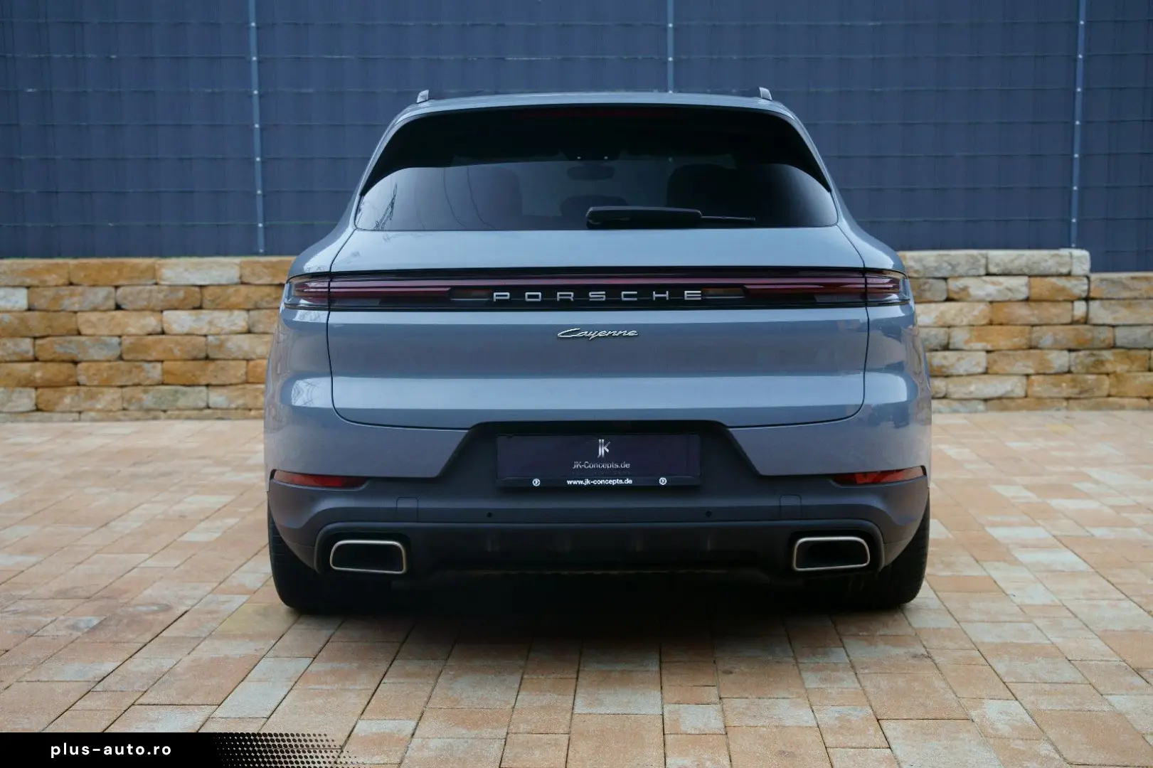 PORSCHE Cayenne E-Hybrid