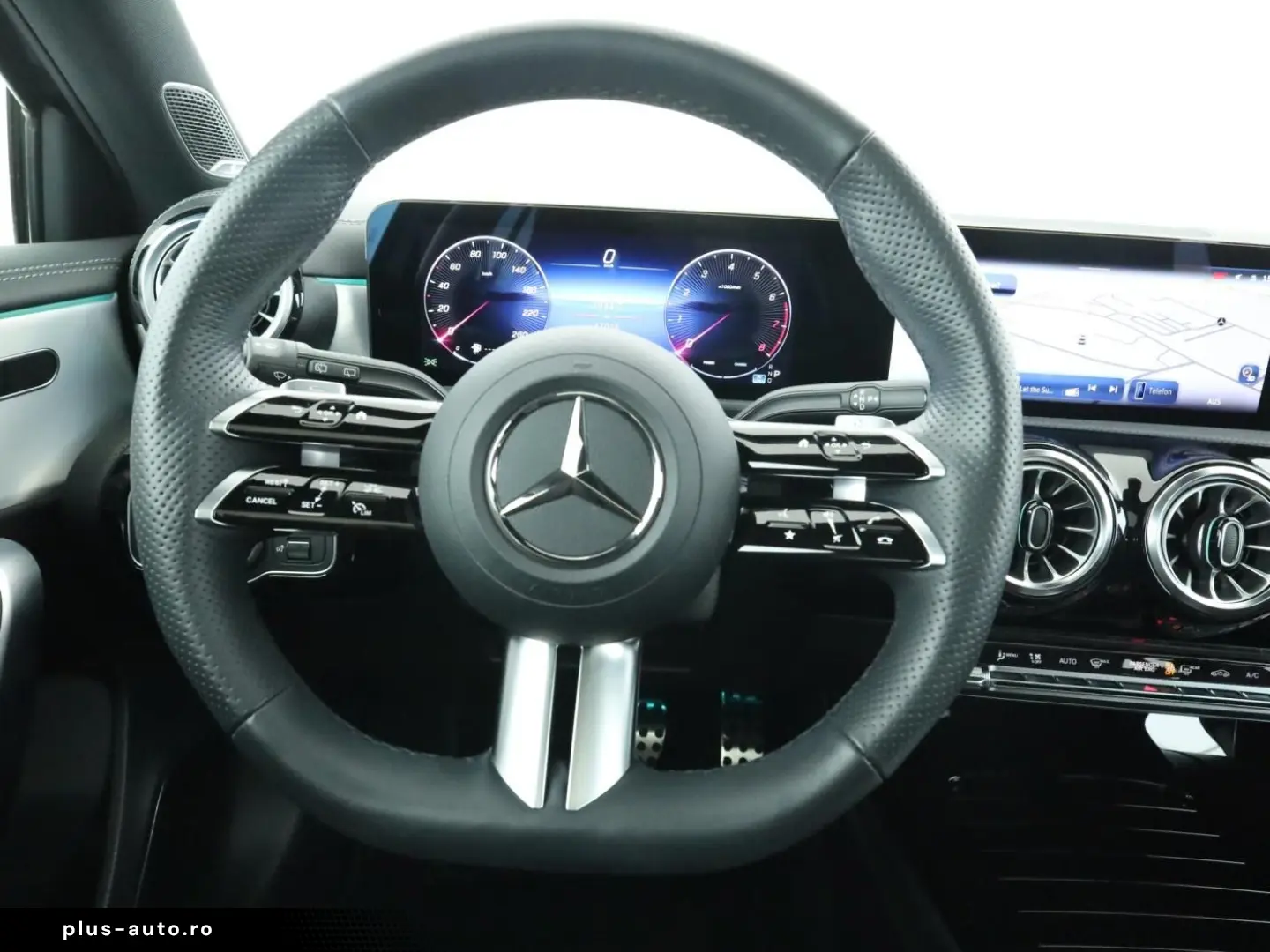 MERCEDES-BENZ A 220 4M AMG Multibeam Burmester Pano &hellip;