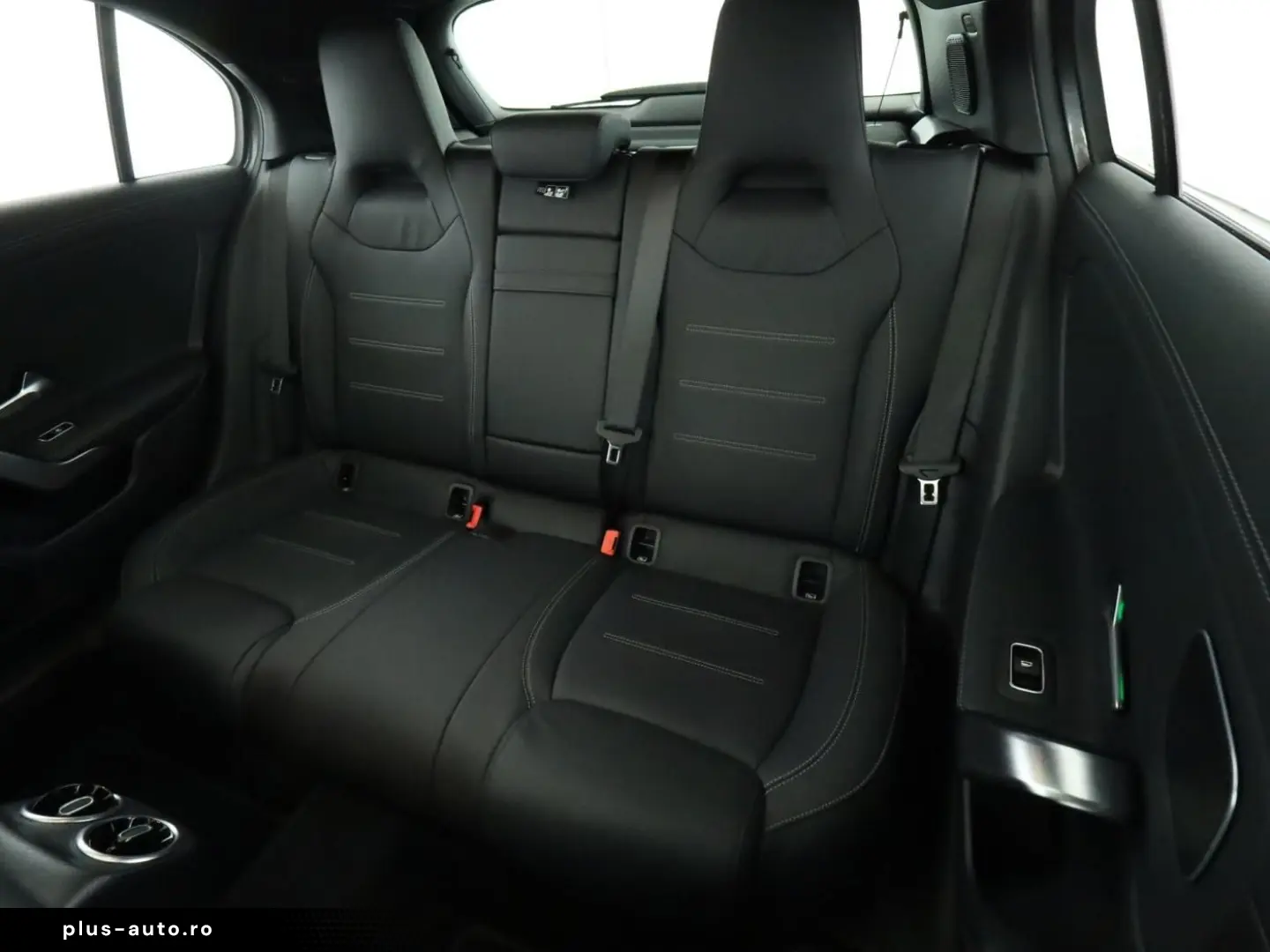 MERCEDES-BENZ A 220 4M AMG Multibeam Burmester Pano &hellip;