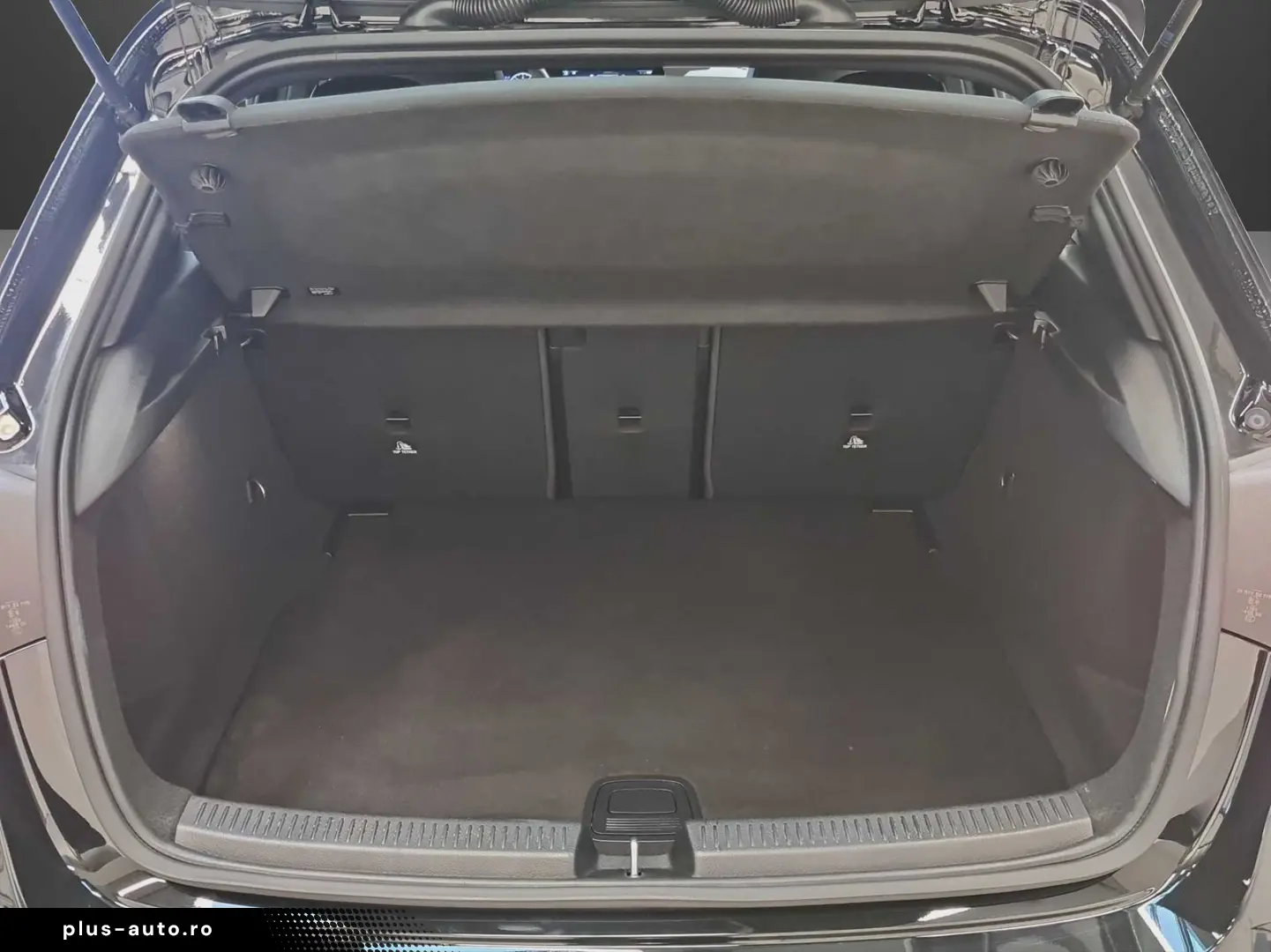 MERCEDES-BENZ A 200 AMG Totwinkel Spurhalte Keyless SHZ LED