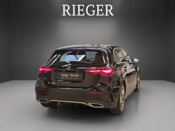 MERCEDES-BENZ A 200 AMG Totwinkel Spurhalte Keyless SHZ LED
