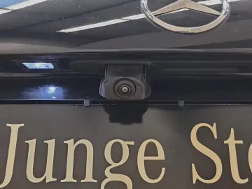 MERCEDES-BENZ A 200 AMG Totwinkel Spurhalte Keyless SHZ LED