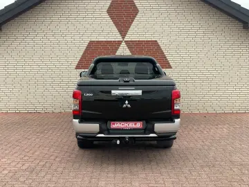 MITSUBISHI L200 Select 4WD AT Navi AHK Neue Reifen Webasto