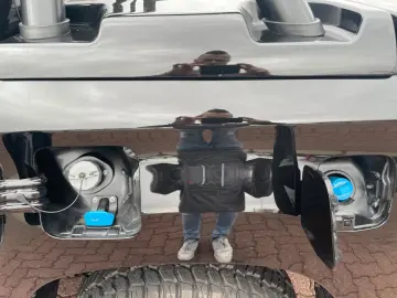 MITSUBISHI L200 Select 4WD AT Navi AHK Neue Reifen Webasto