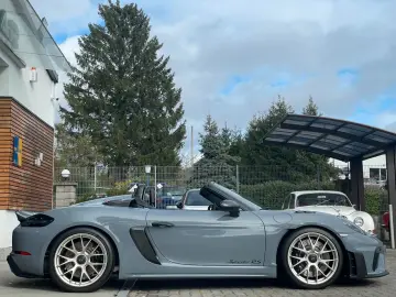 Porsche 718 Boxster Spyder RS GT4 Weissach Magnesiumfel