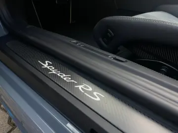 Porsche 718 Boxster Spyder RS GT4 Weissach Magnesiumfel