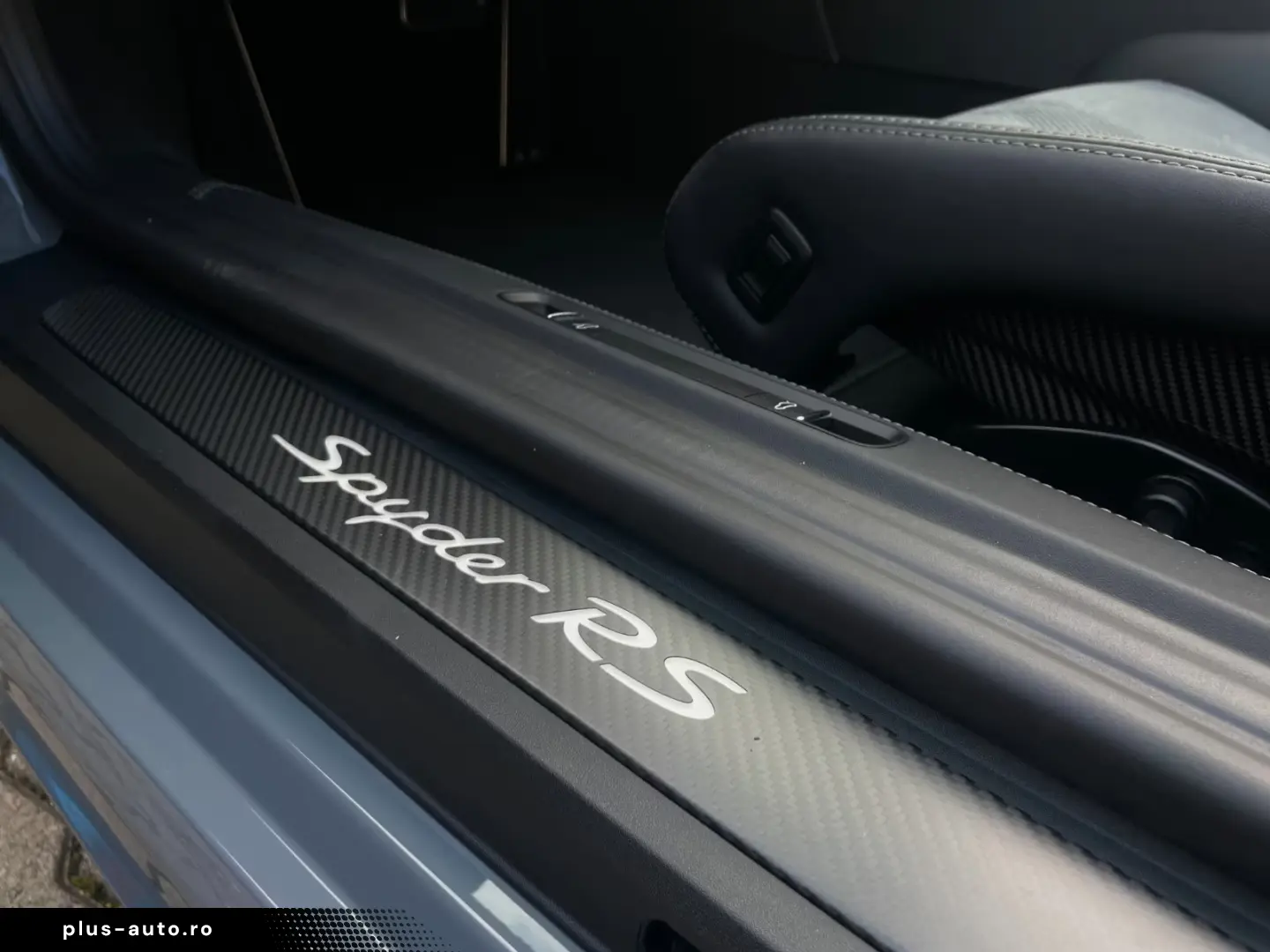 Porsche 718 Boxster Spyder RS GT4 Weissach Magnesiumfel