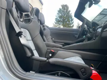 Porsche 718 Boxster Spyder RS GT4 Weissach Magnesiumfel