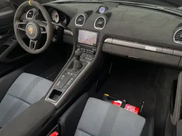 Porsche 718 Boxster Spyder RS GT4 Weissach Magnesiumfel