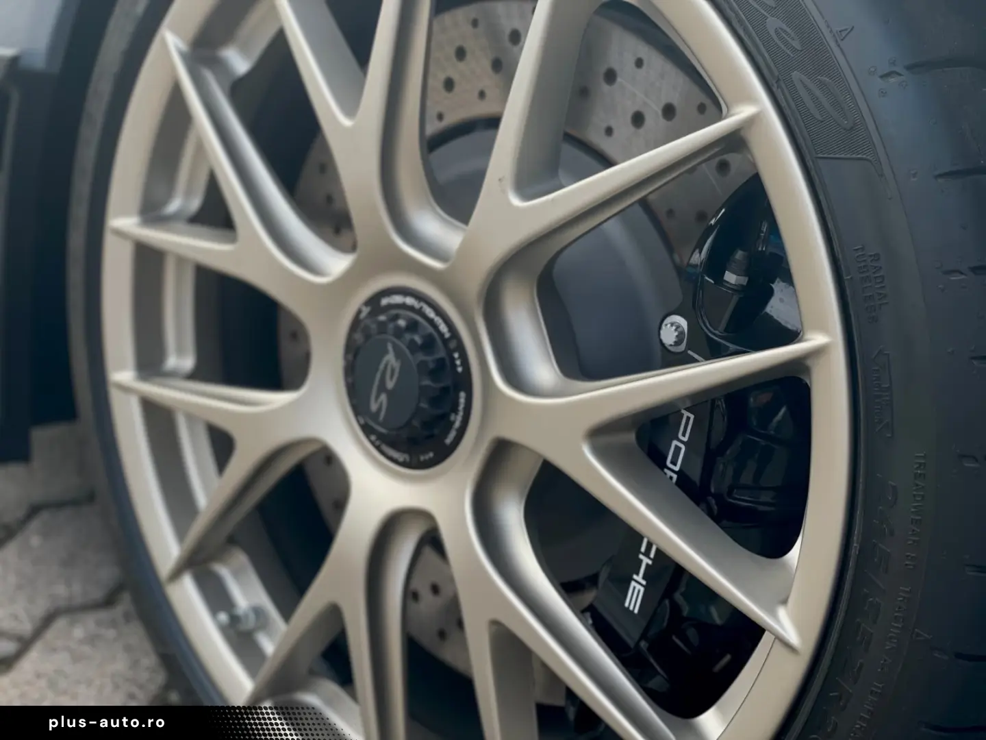 Porsche 718 Boxster Spyder RS GT4 Weissach Magnesiumfel