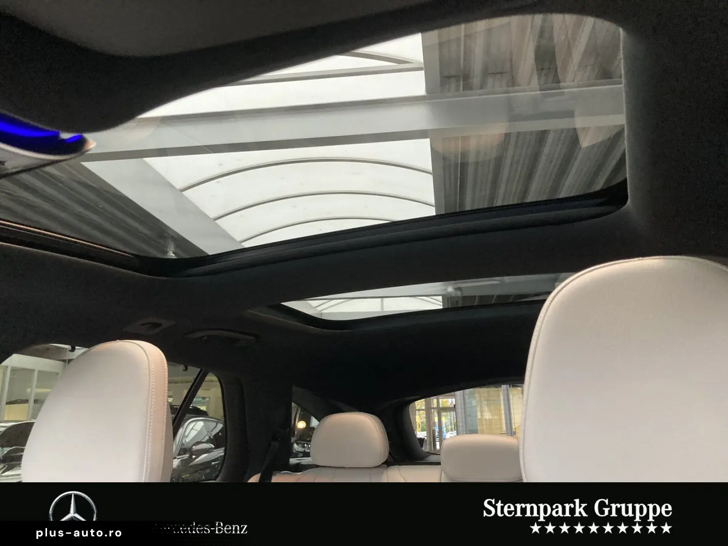 MERCEDES-BENZ E 300 deT 4M AMG Airmatic Pano AHK Dis&hellip;