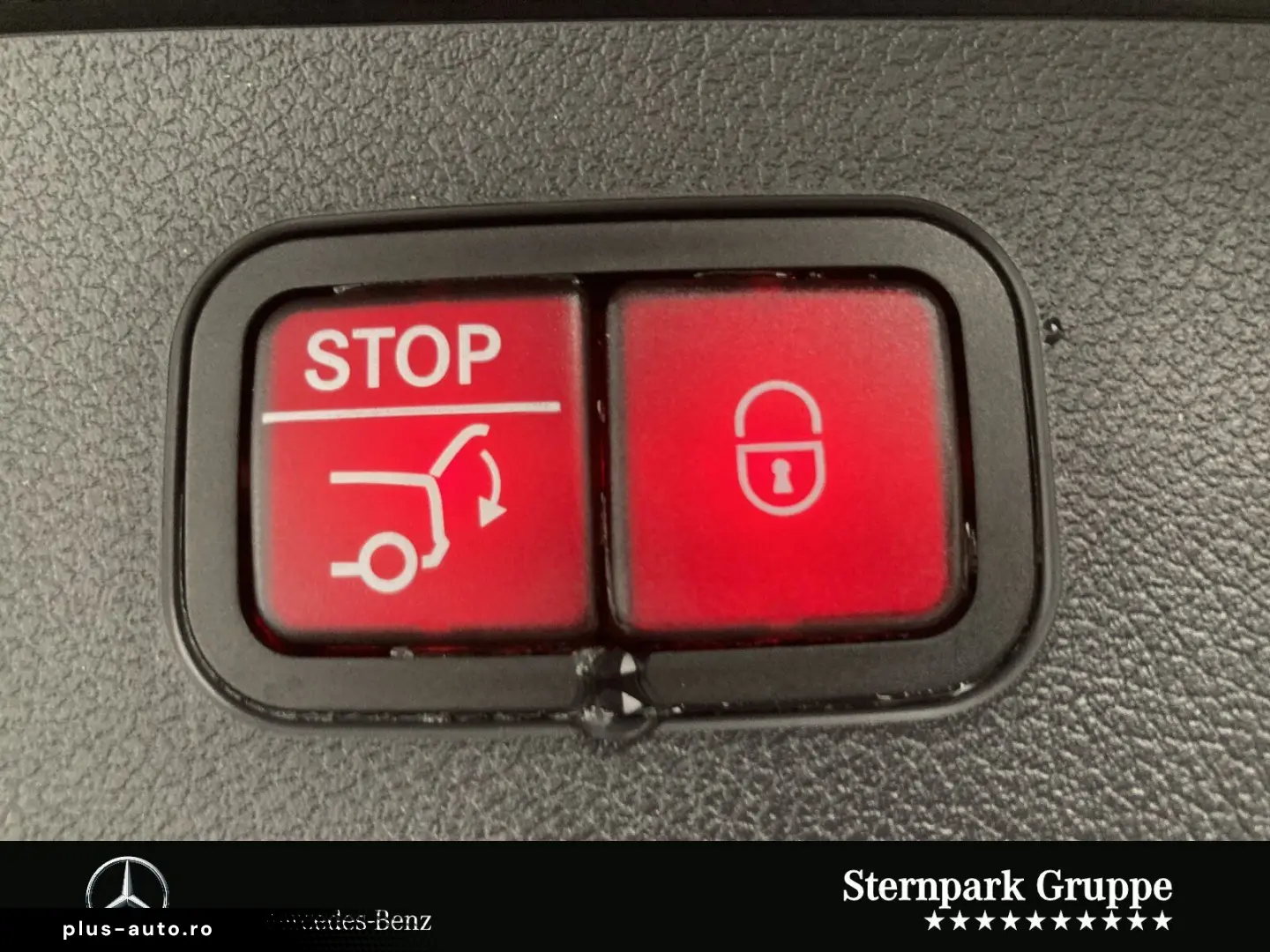 MERCEDES-BENZ E 300 deT 4M AMG Airmatic Pano AHK Dis&hellip;