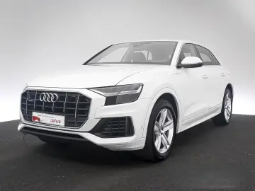 AUDI Q8 TFSI e