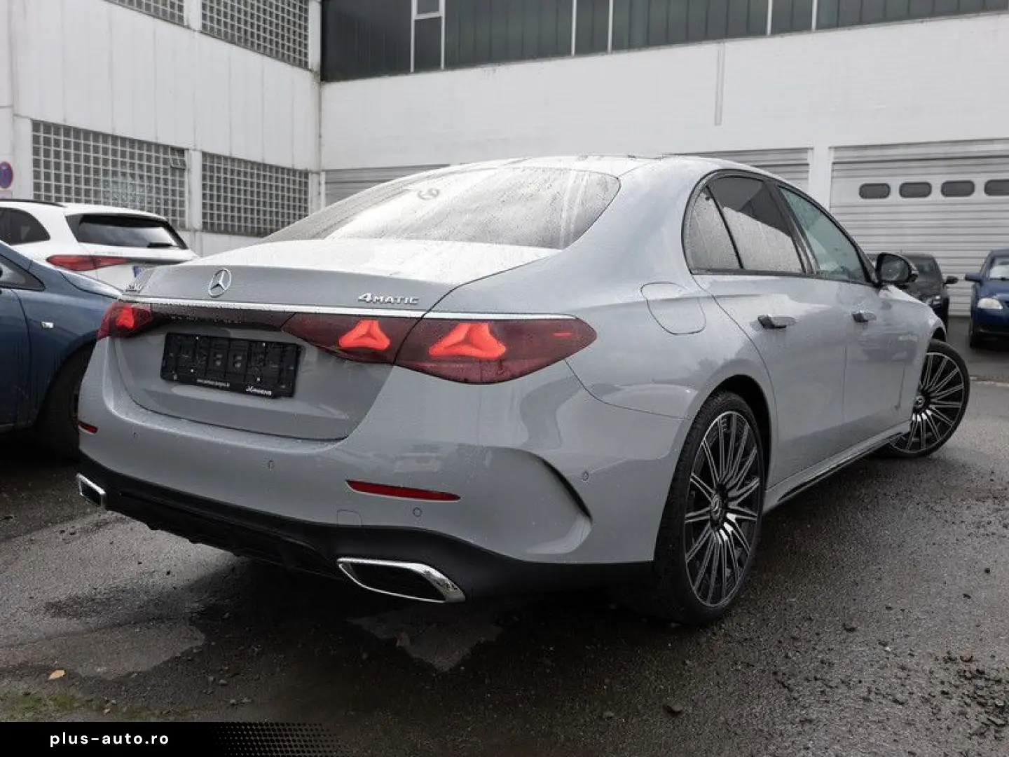 MERCEDES-BENZ E 220 d 4M AMG-Sport Super Pano Burm AHK Night