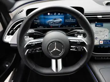 MERCEDES-BENZ E 220 d 4M AMG-Sport Super Pano Burm AHK Night