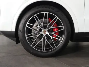 PORSCHE Cayenne 4.0 V8 S Tiptronic