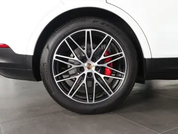 PORSCHE Cayenne 4.0 V8 S Tiptronic