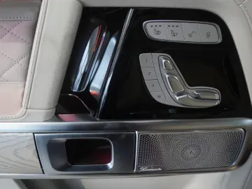 Mercedes-Benz G 63 AMG  DESIGNO STAHZ GLASDACH