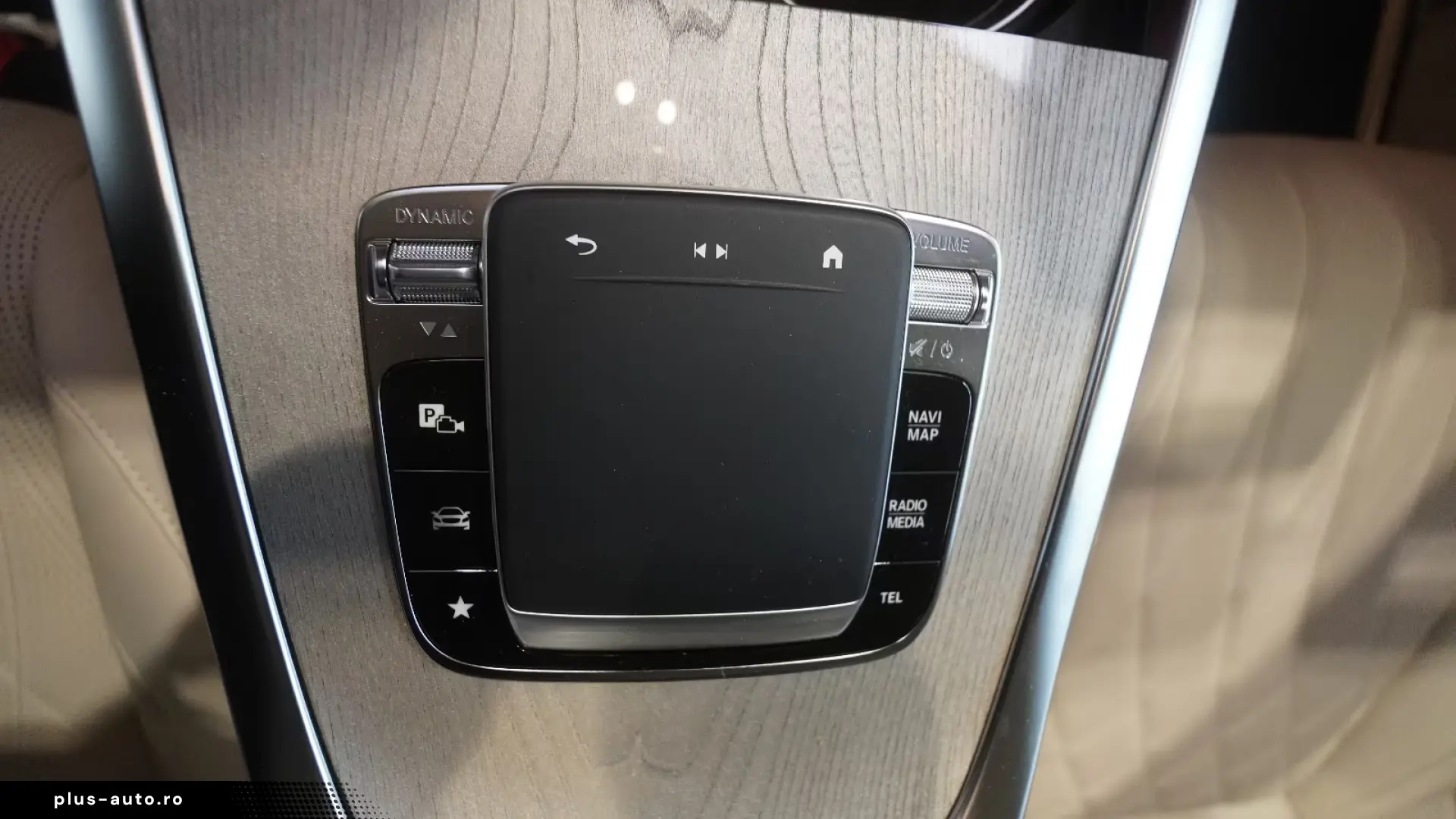 Mercedes-Benz G 63 AMG  DESIGNO STAHZ GLASDACH