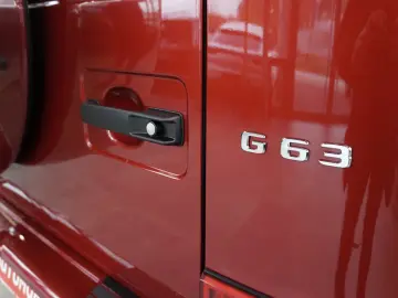 Mercedes-Benz G 63 AMG  DESIGNO STAHZ GLASDACH