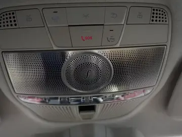 Mercedes-Benz G 63 AMG  DESIGNO STAHZ GLASDACH