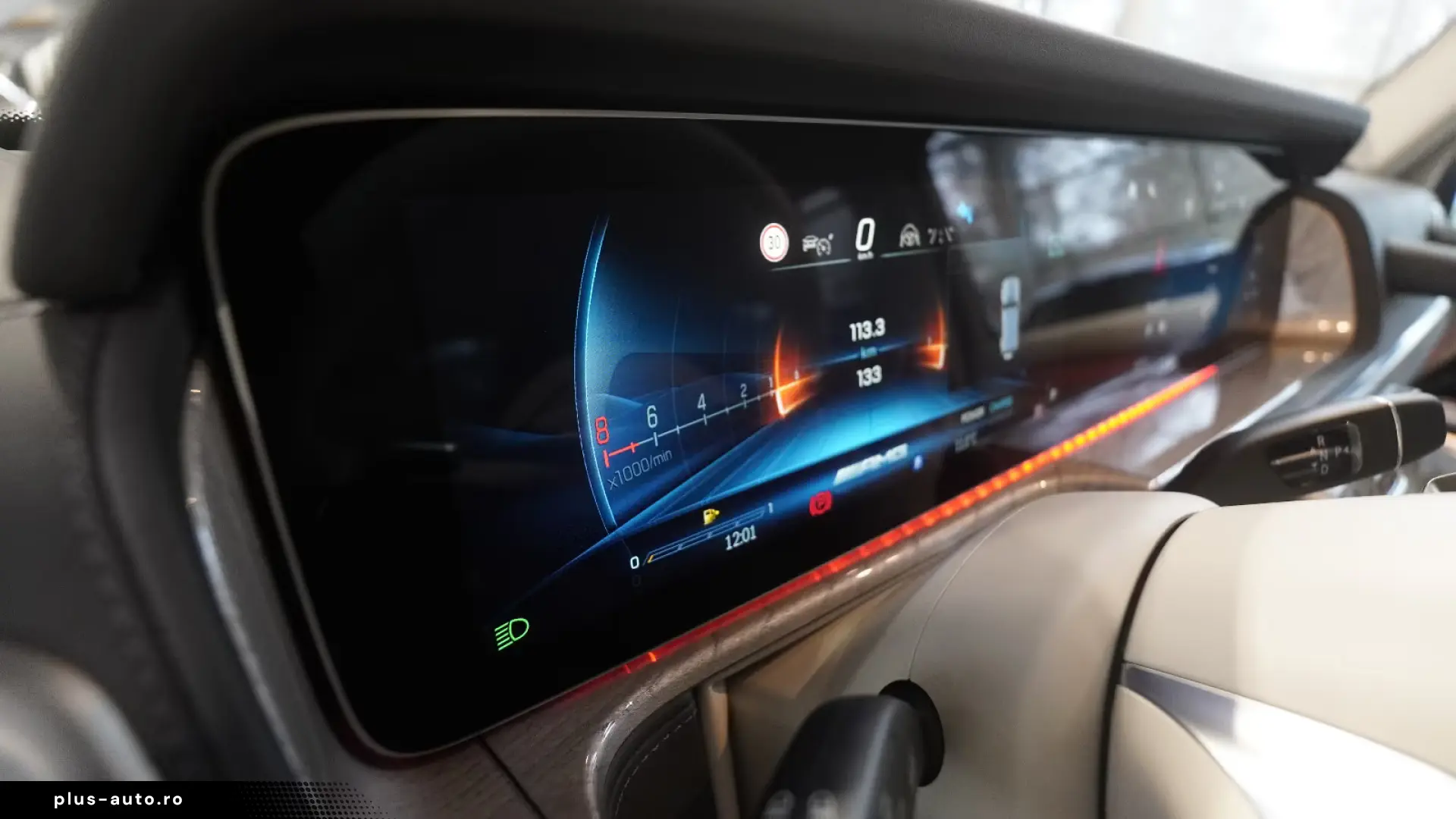 Mercedes-Benz G 63 AMG  DESIGNO STAHZ GLASDACH