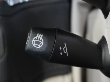 Mercedes-Benz G 63 AMG  DESIGNO STAHZ GLASDACH