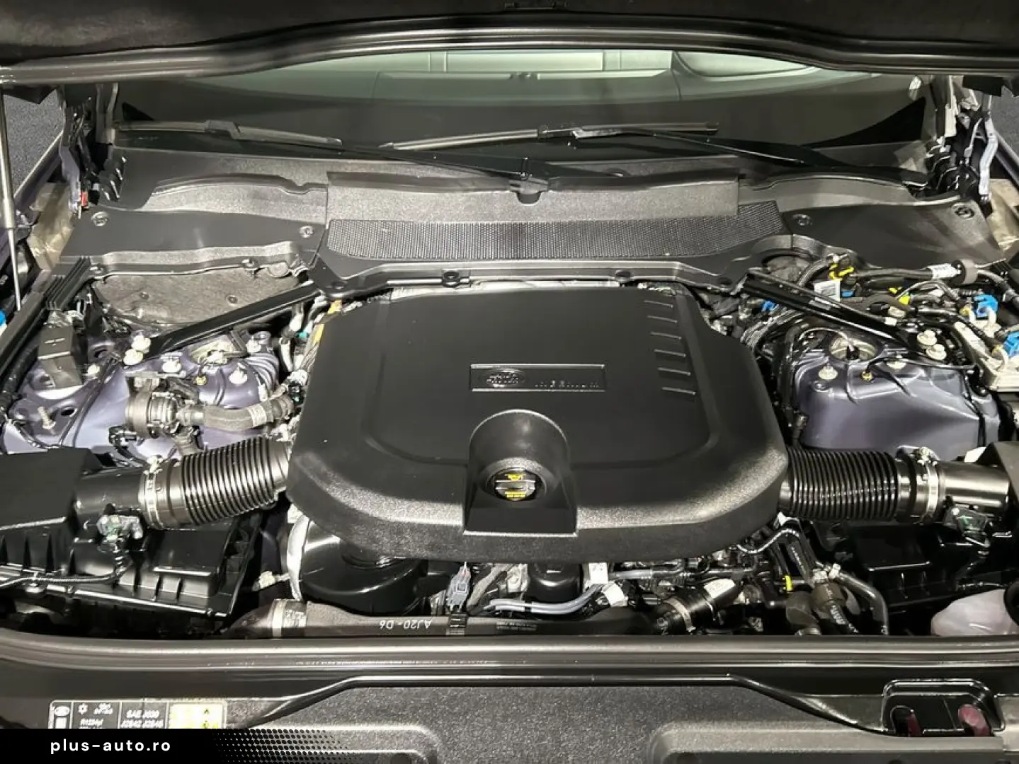 LAND ROVER Discovery D350 Dynamic SE